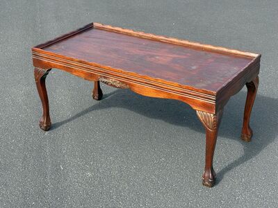 Antique coffee table chippendale style, solid mahogany wood coffee table. Ball and claw feet vintage cocktail table