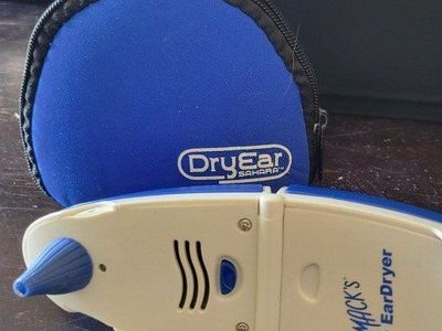 Mack's EarDryer for Scuba