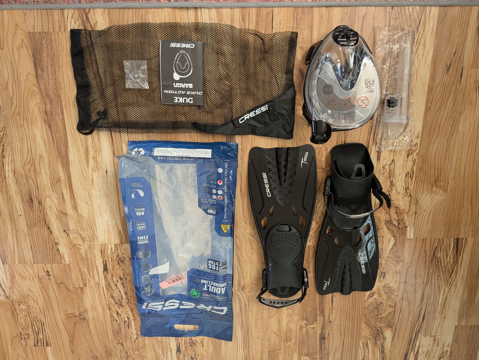 Cressi Snorkeling Gear -Full face mask/fins