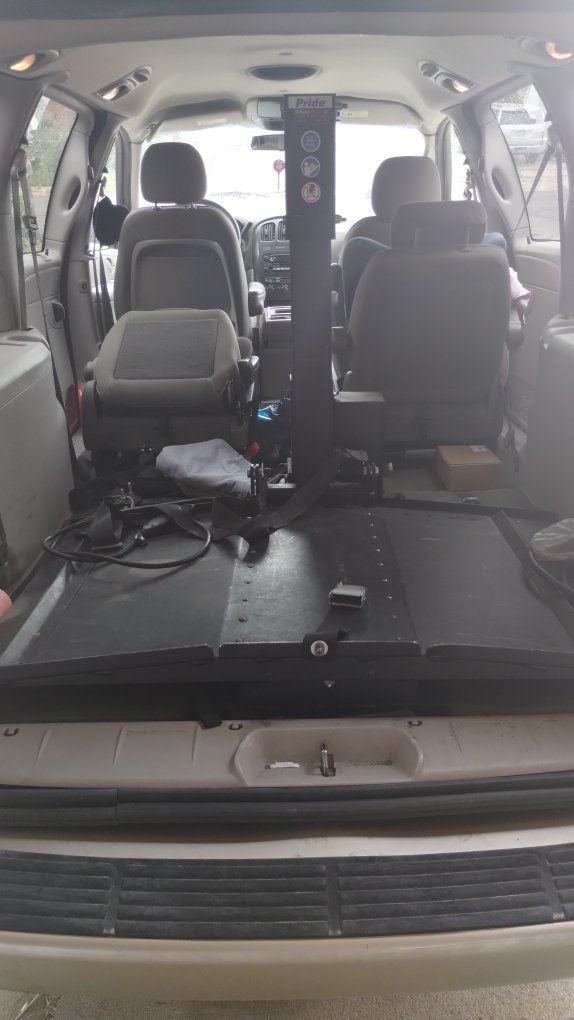 wheelchair lift for vehicle