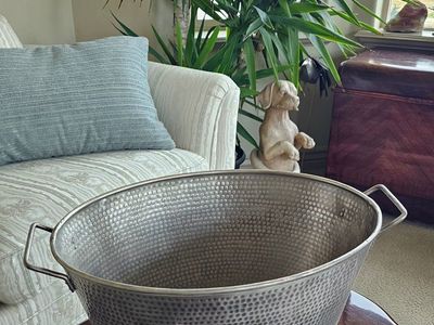 Galvanized Hammered Planter 17.5+12.5"×9.5"