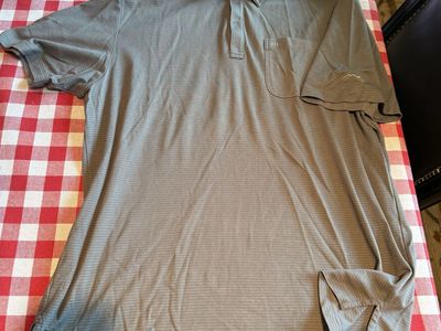 TravisMathew Golf Shirt XL