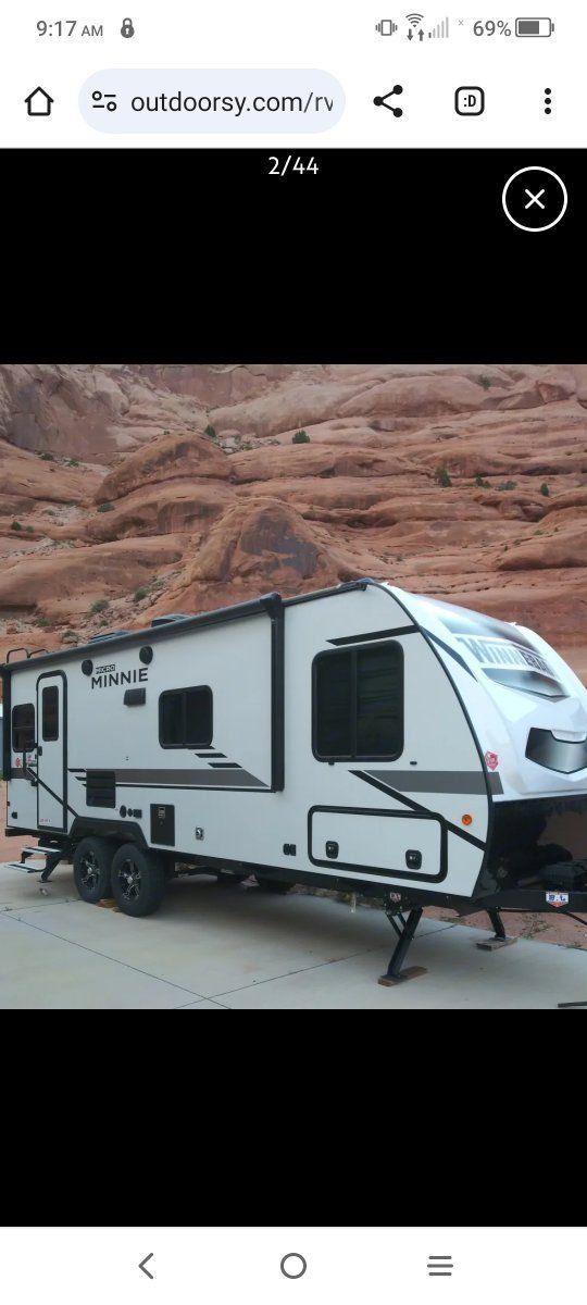 2021 Winnebago Micro Minnie 2225RL and ready to hit the road!