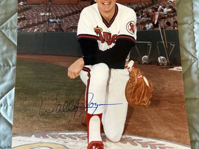 Wally Joyner Auto BYU 8x10 Hand Signed Photo MLB