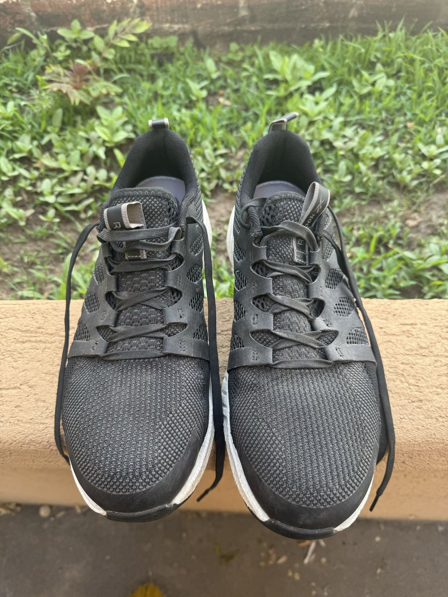 Reebok  Keen Men’s Steel-Toe work shoes. Size 11M