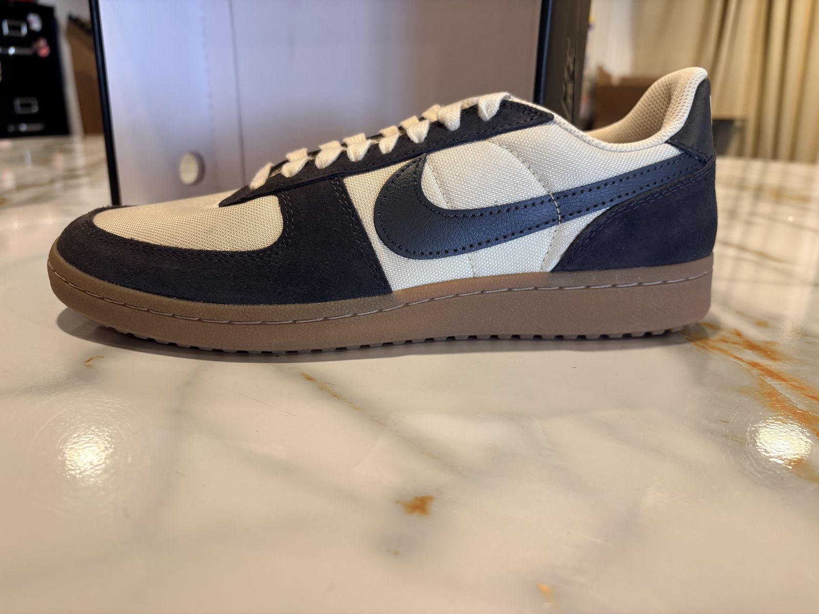 Nike Field General Men's Size 11 Sneakers – Black/Cream/Gum