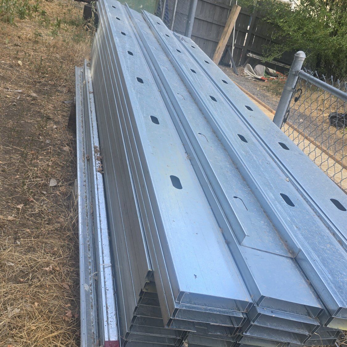 Metal Studs 8 in Structural