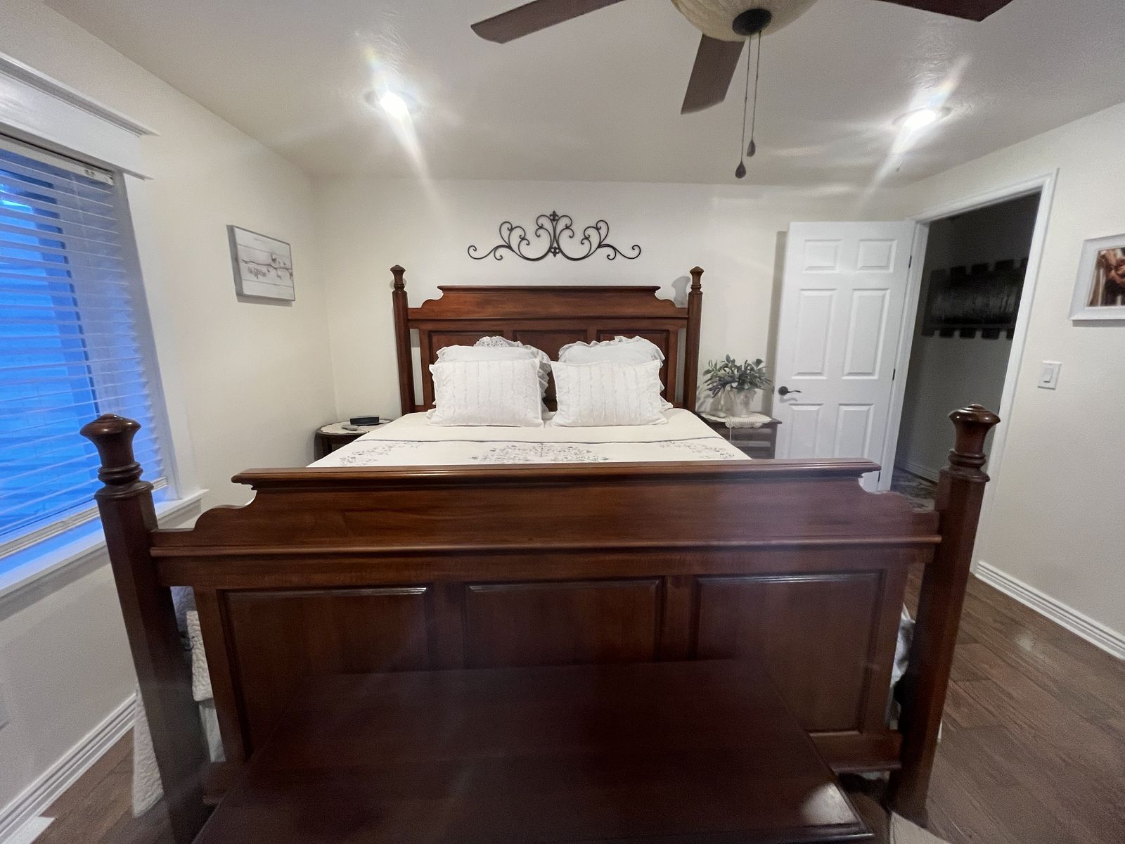King Size, Mission Style Bed
