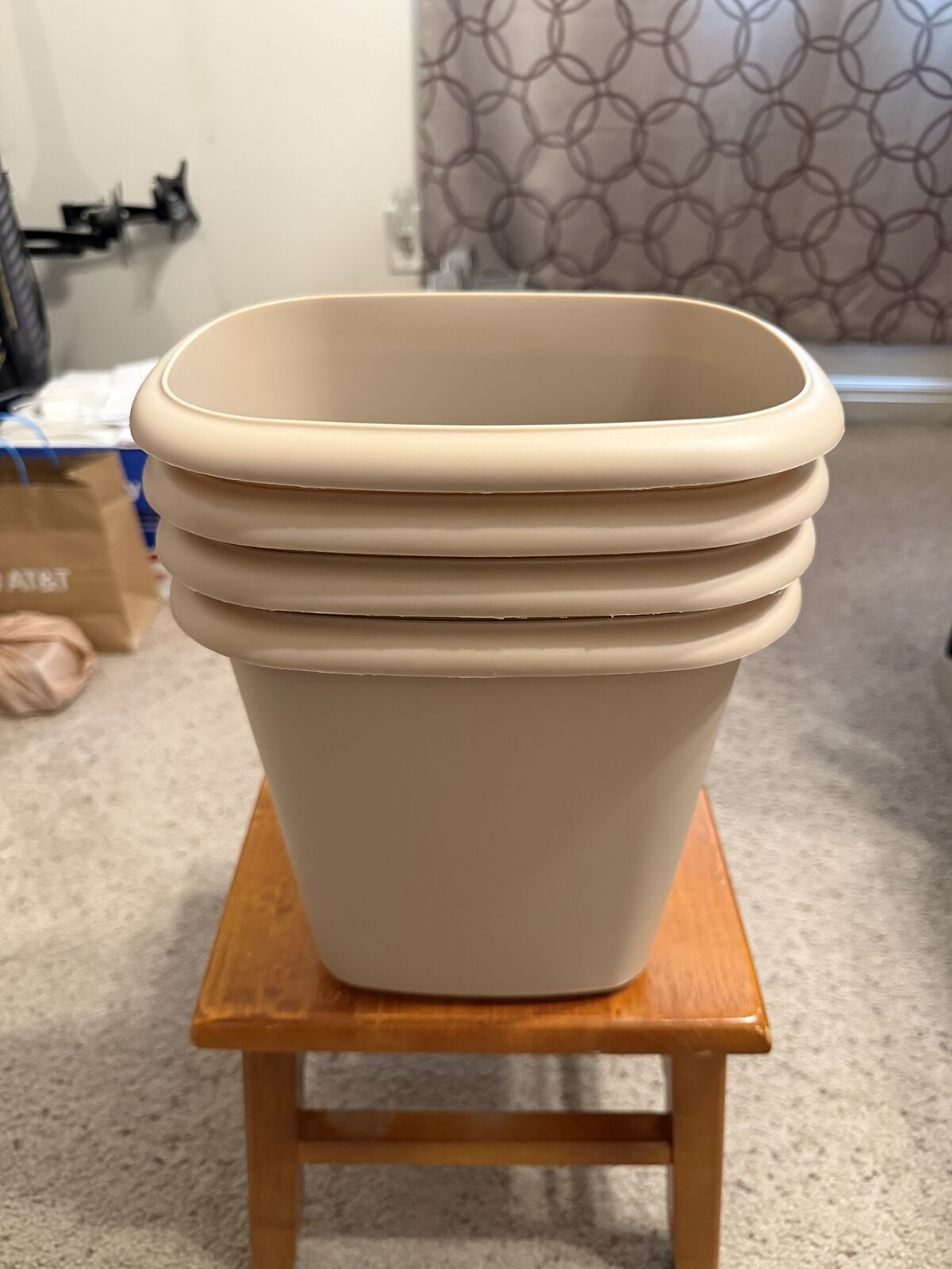 4 Brand New Rubbermaid 6-Quart Wastebaskets