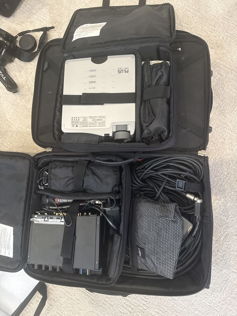 Seminar/Presentation kit includes Projector with Shure SCM262 Mixer & Audio-Technica ATW-R310 Wireless System