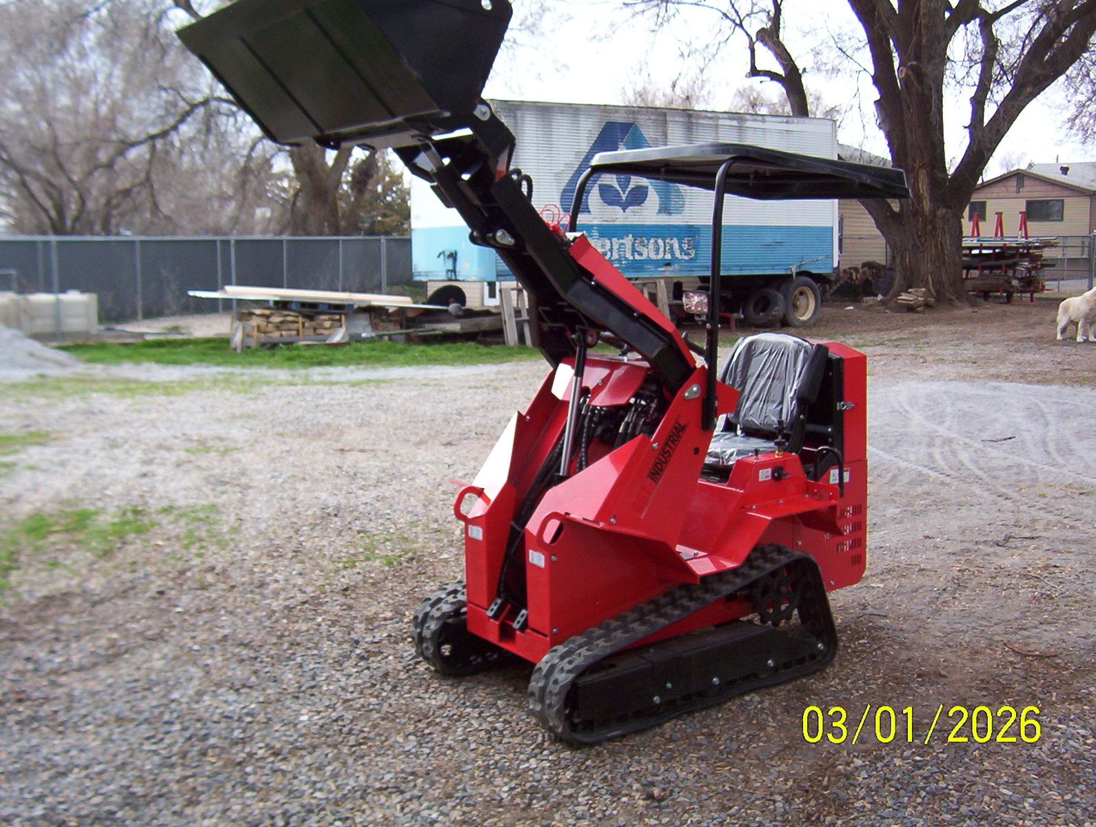LOADER SKIDSTEER TRACKED MINI