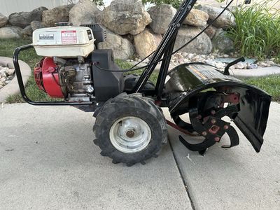 Troy-Bilt Super Bronco Rear-Tine Tiller – Honda GX200