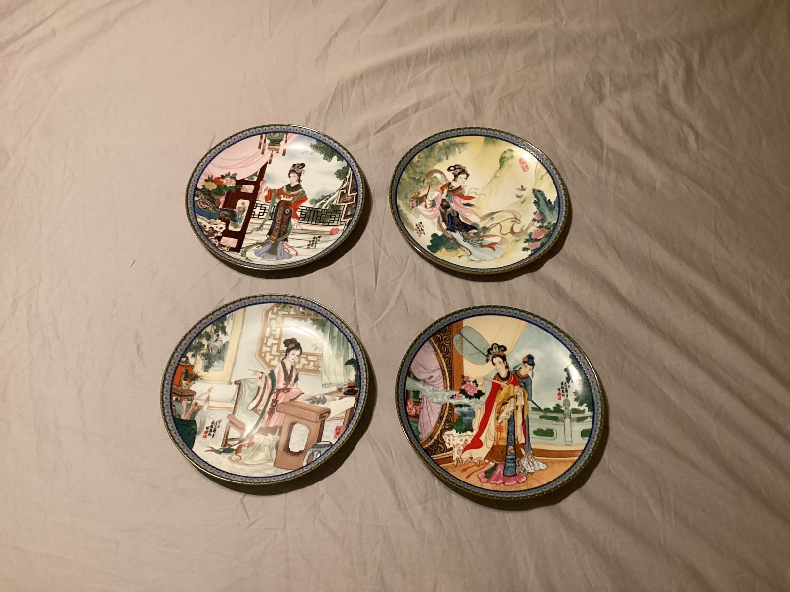 1986 Imperial Jingdezhen Porcelain Plates set of 4