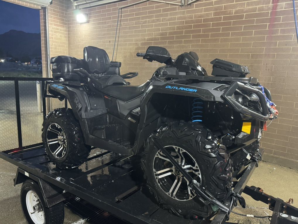 2021 Can-Am Outlander Max XT 650 & Trailer