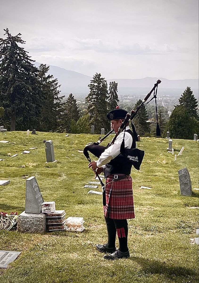 Bagpiper for Funeral, Wedding, other Events