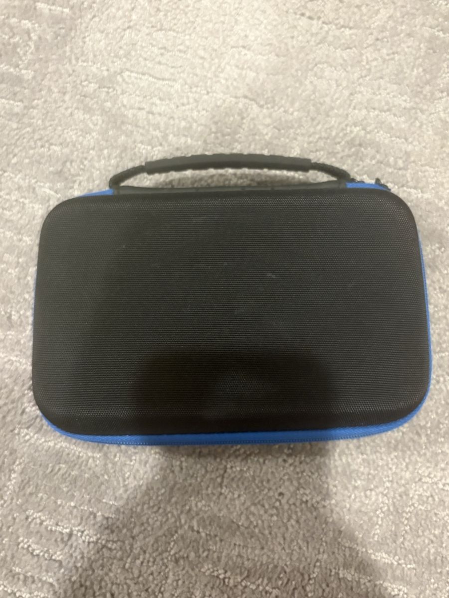 Main image 3
