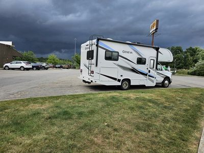 Thor Motor Coach Geneva Class C Motorhome