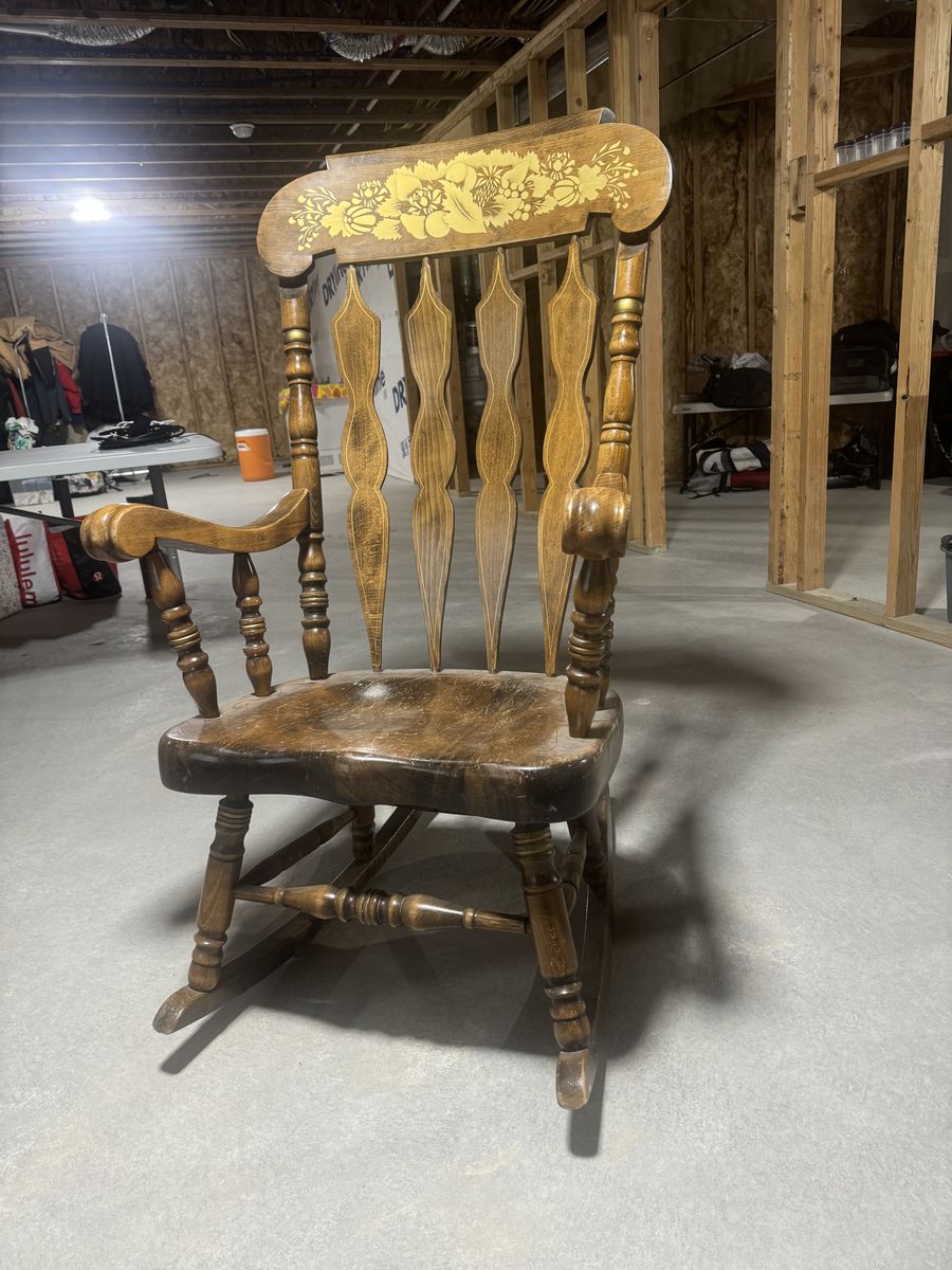 ANTIQUE GRANDFATHER ROCKER