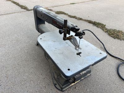 Sears Craftsman 16" Variable Speed Scroll Saw - Cast Iron Base