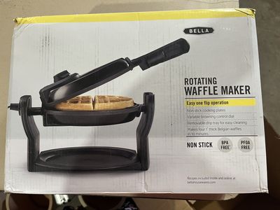 Bella Rotating Belgian Waffle Maker – Nonstick