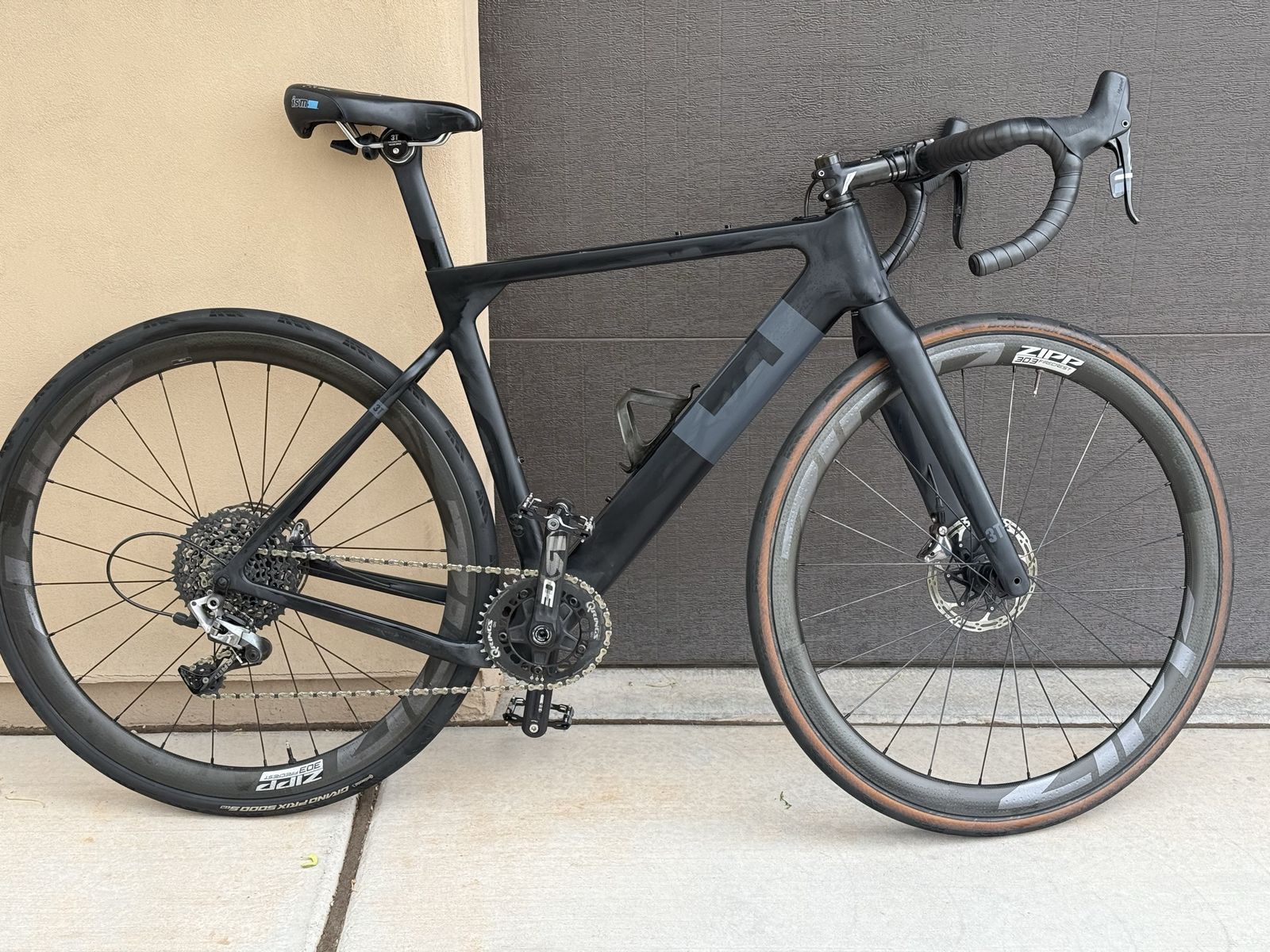 3T Exploro LTD. MEDIUM