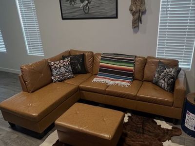 Furniture/decor