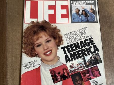 Vintage life magazine, March 1986