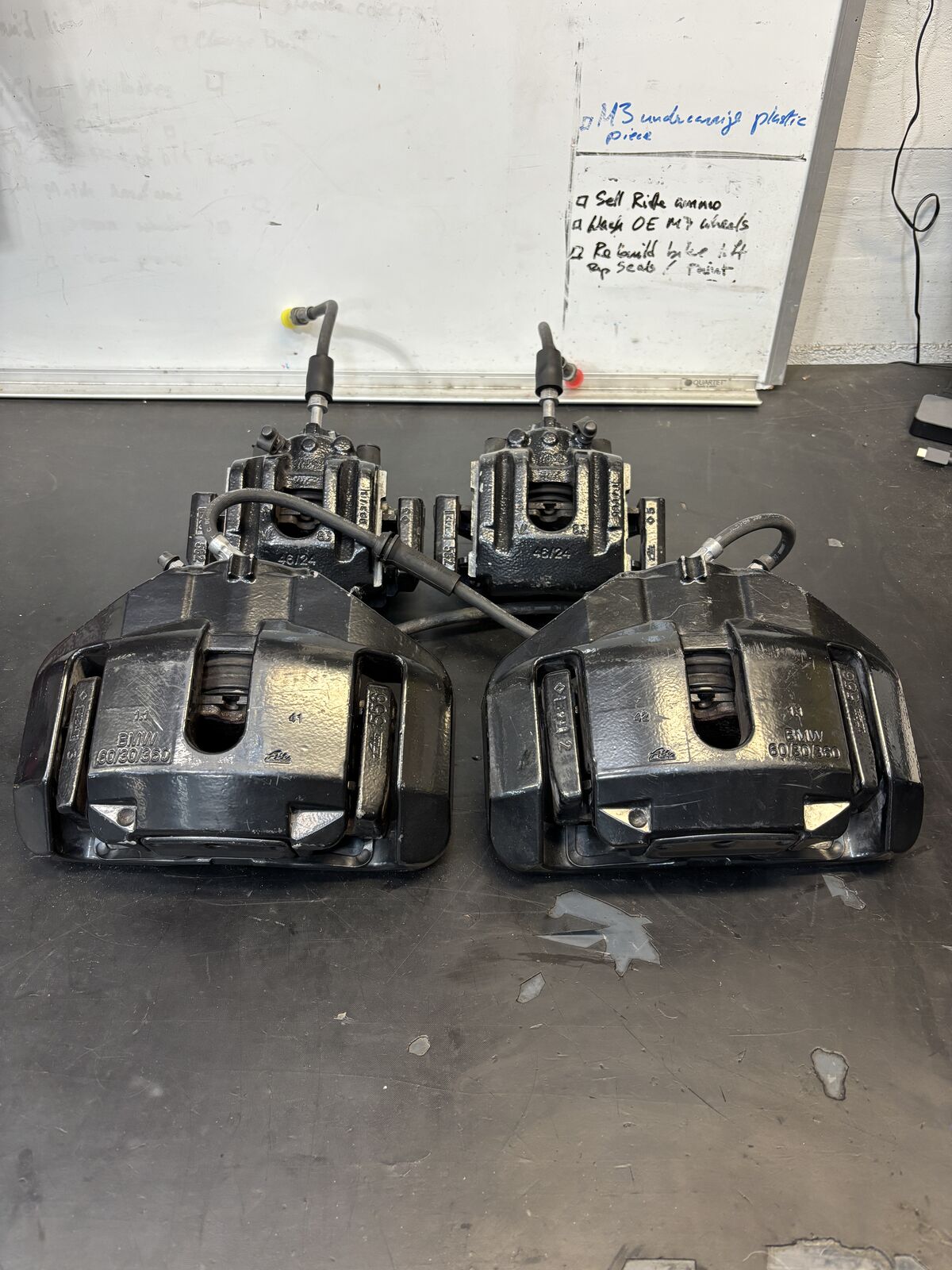 BMW M3 E90 / E92 brake caliper set (front&rear)