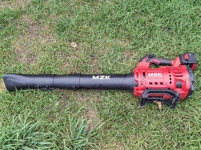 MZK Leaf Blower