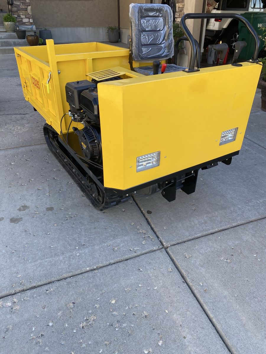 CD25 Yellow Mini Dump Tracked Utility Vehicle - Compact & Powerful