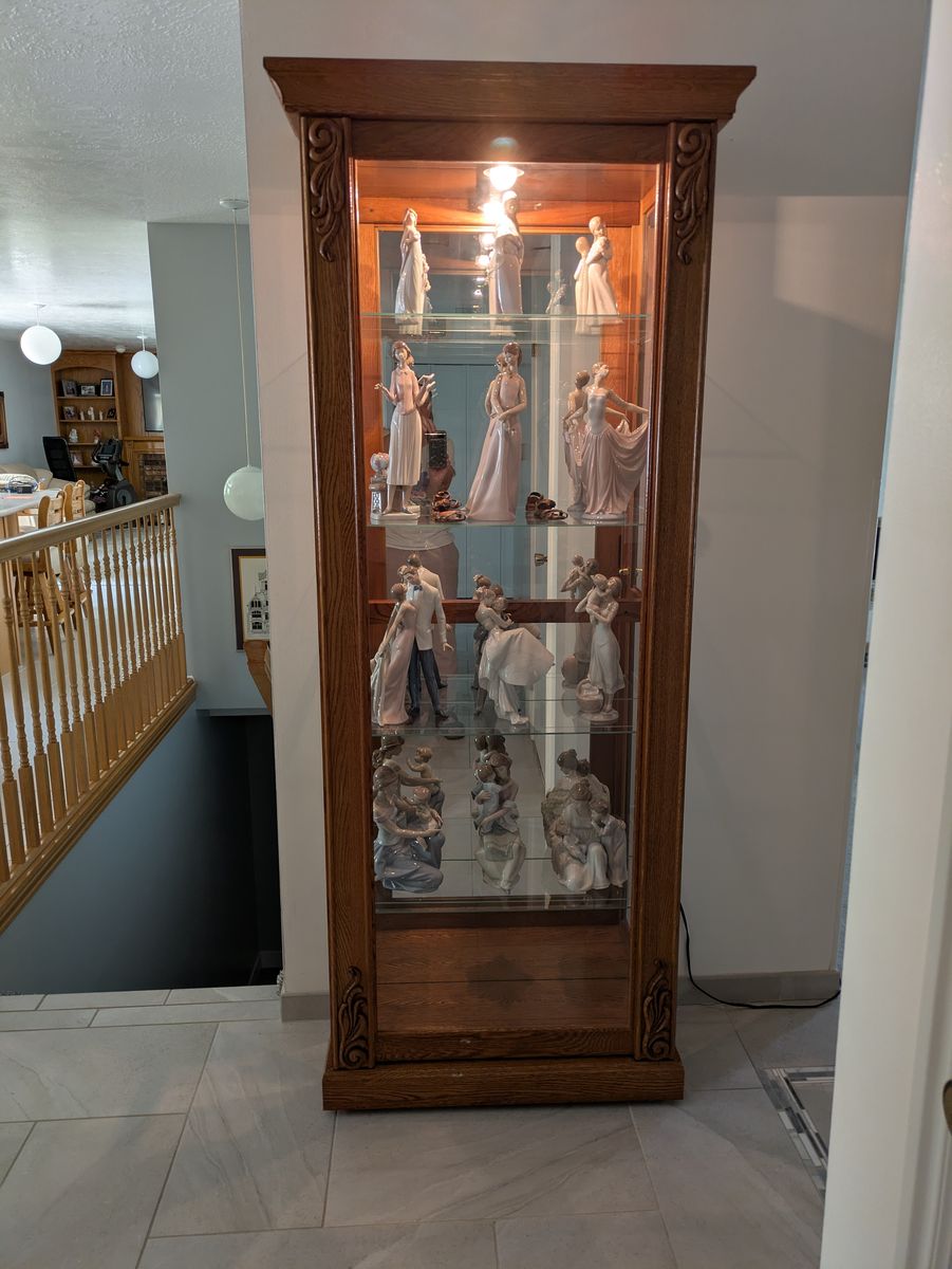 Curio cabinet