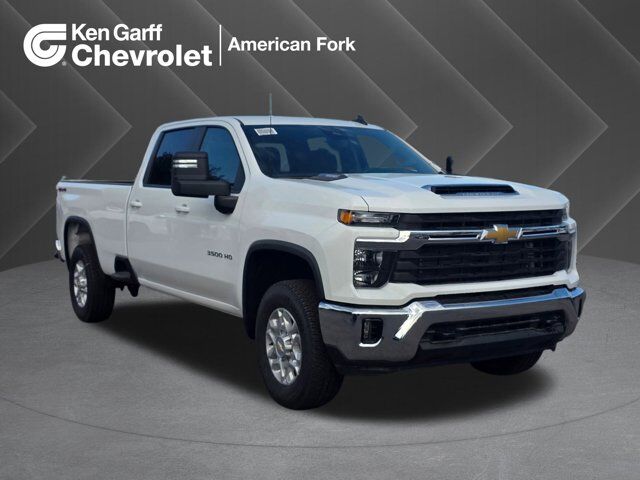 2025 Chevrolet Silverado 3500HD LT