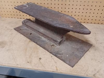 Custom anvil