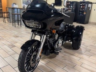 Harley-Davidson 2023 Road Glide 3