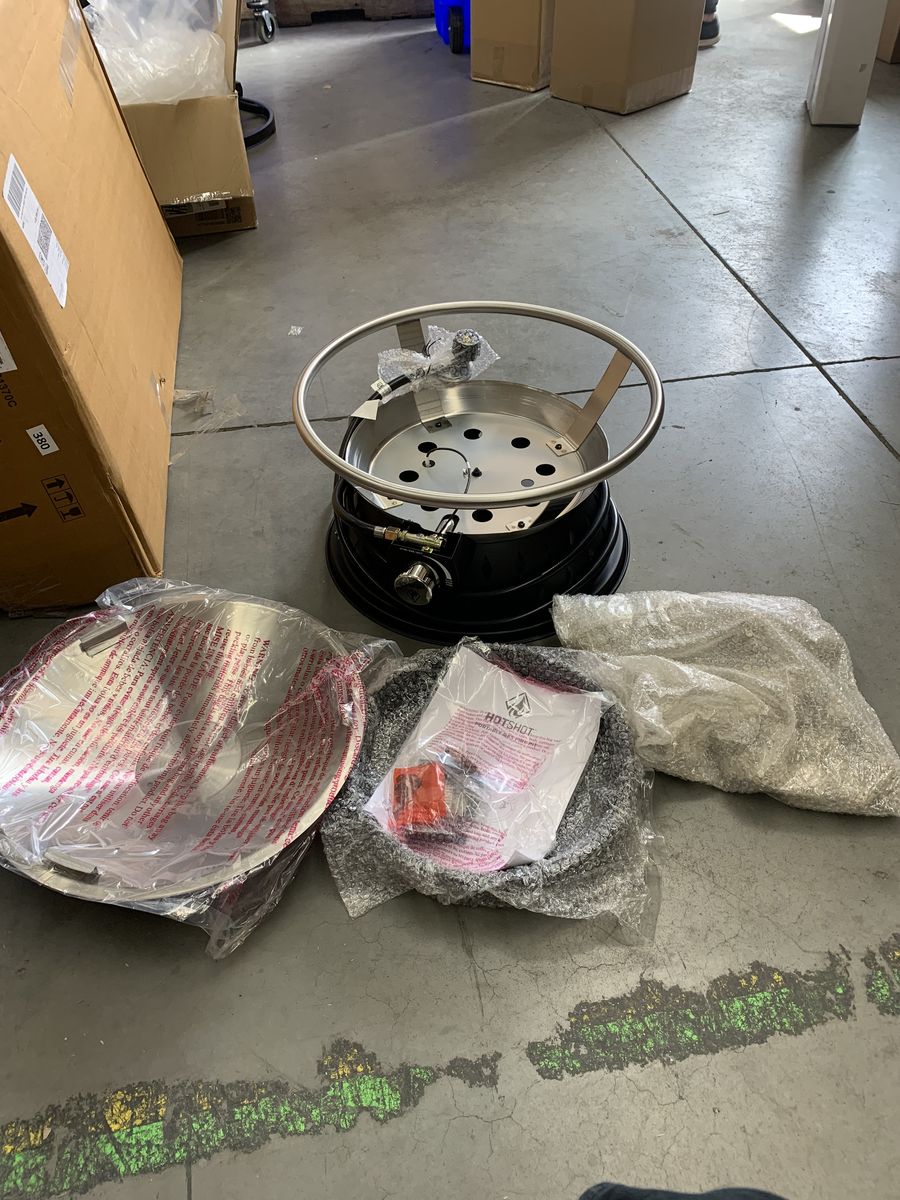 HotShot Portable 20 in. x 15.75 in. Round Steel Propane Gas Fire Pit with Twist-Lock and Carry Lid in Denali Black