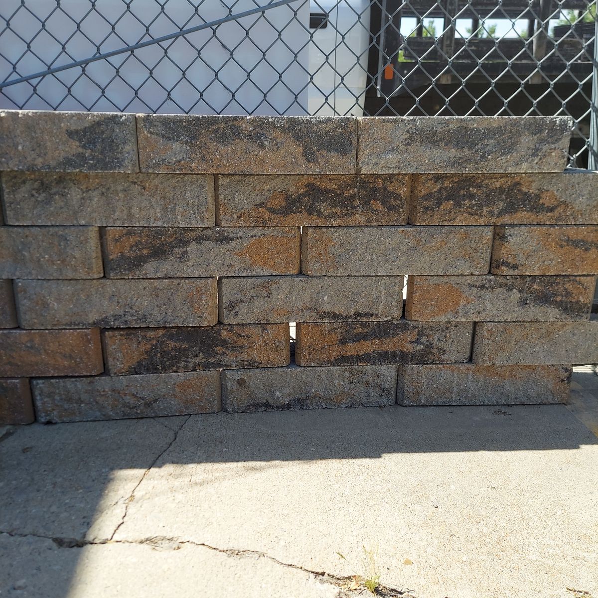 GOLD COAST BLOCKS 6x4x16