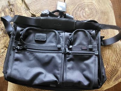 Tumi Alpha Series 2 / 3 Model