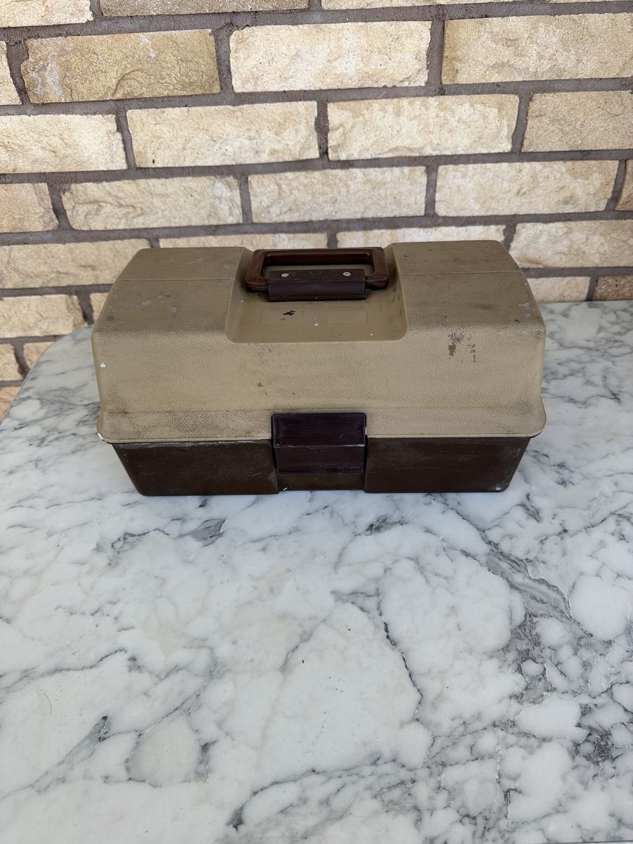 Vintage Plano Tackle Box 3-Tray Fishing Gear Storage Organizer Brown/Tan