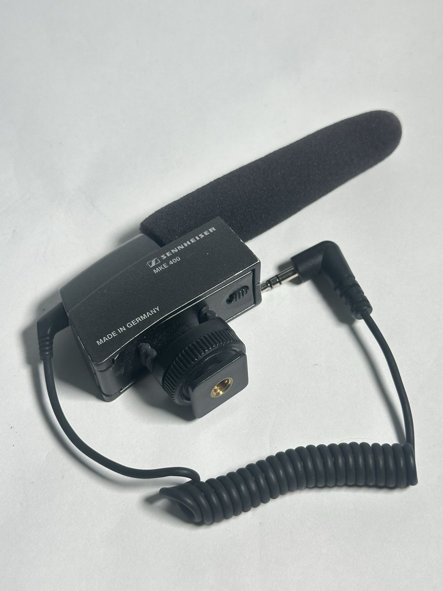 Sennheiser MKE 400 shotgun microphone