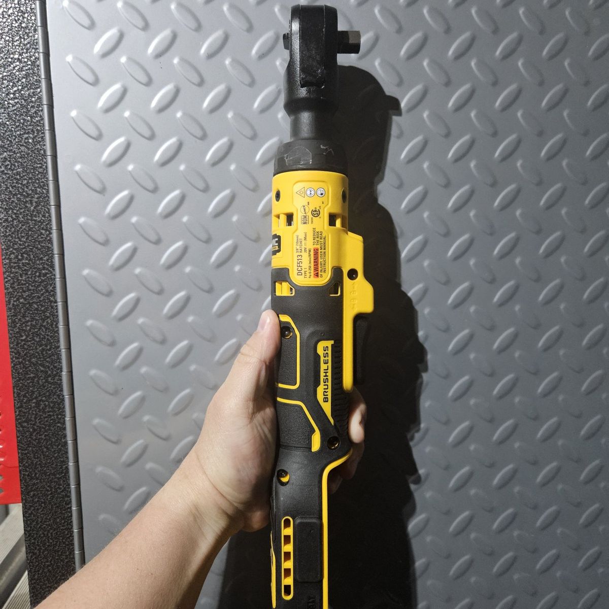Brand New dewlat 3/8 ratchet