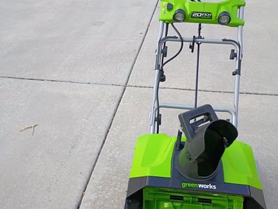 Greenworks 20" Electric Snow Thrower — 120V, 13 Amp