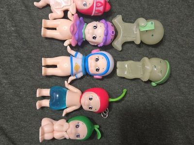 FAKE sonny angels and smiskis