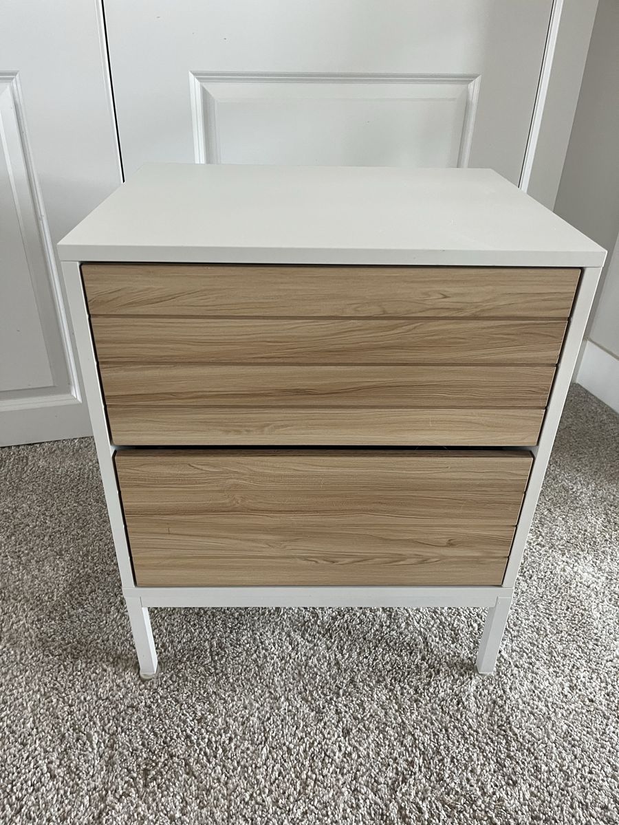 Main image 4