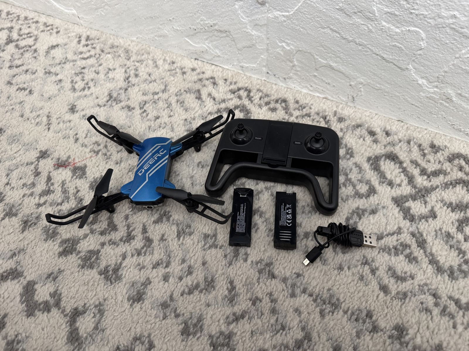 DRONE- DEERC D20 Mini Drone with HD Camera, Remote Control, and 2 Batteries - Blue/Black