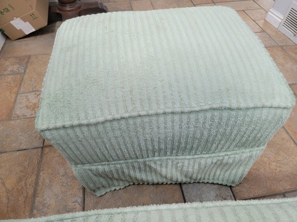 Main image 7