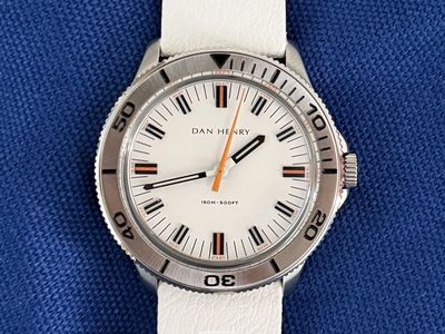 Dive Watch - Dan Henry 1975