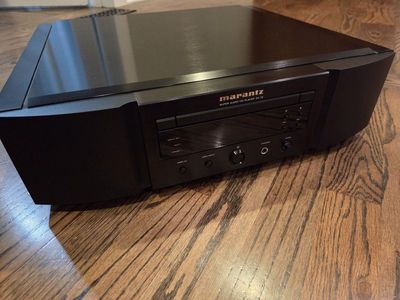 MARANTZ SA-10 SACD CD Player Like New in box