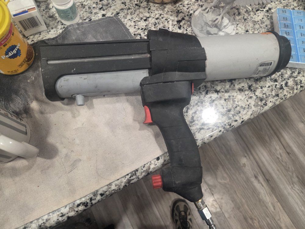 2 part automotive seam seal gun