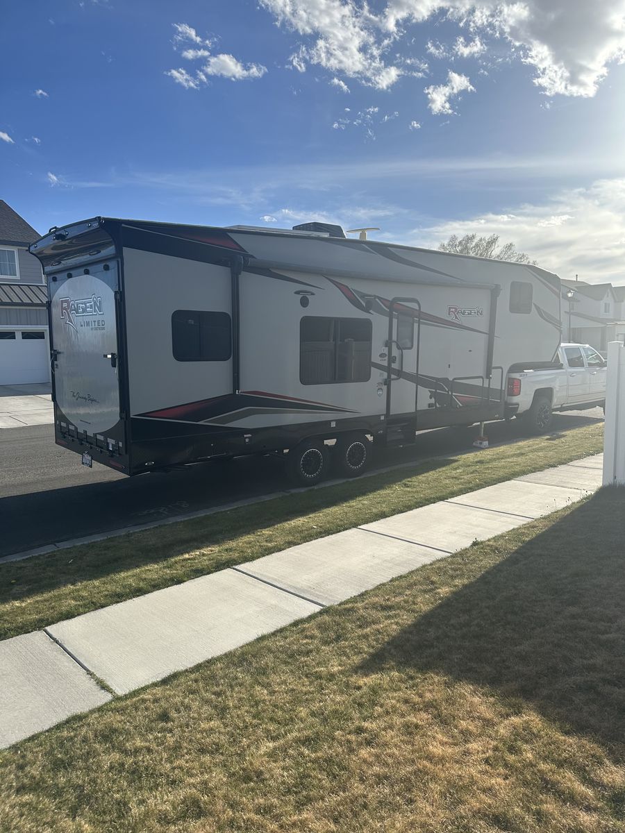 2024 Rage’N 280vcr Toy Hauler