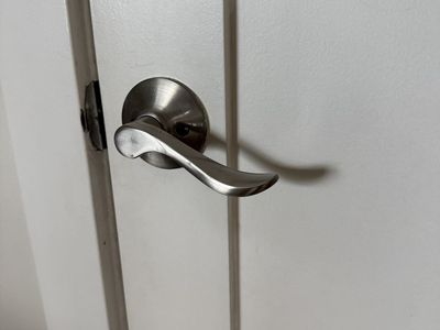 Door Hardware - Lot of Brushed matte silver Handles and Hinges (44 hinges, 16 handles and strike plates)